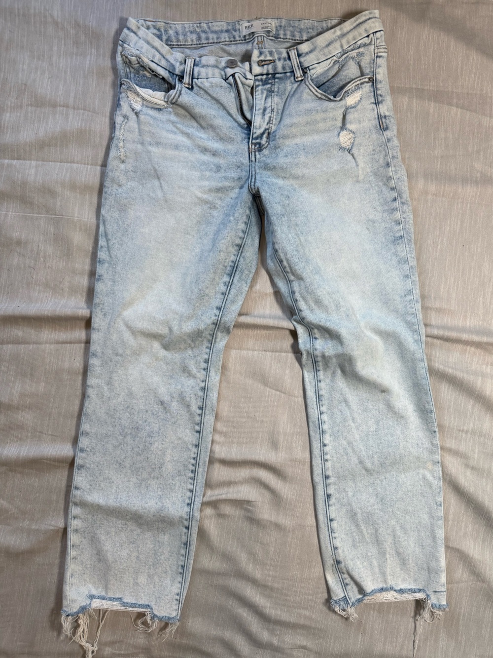 Buckle BKE Payton Mid Rise Universal Fit Cropped Straight Light Wash Jeans 31x28